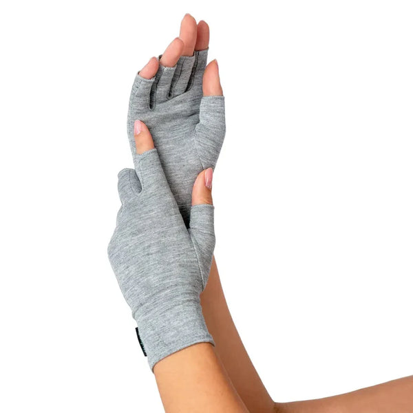 OneCompress™ Compression Gloves | Natural Relief for Hand Pain & Swelling